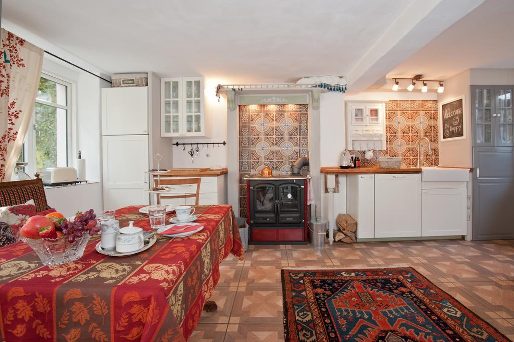 Hr Cottage Am Honigbach 斯费尔德 外观 照片