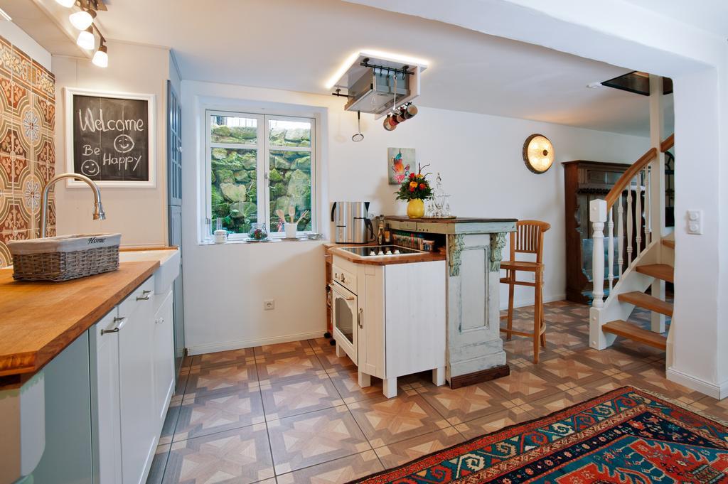 Hr Cottage Am Honigbach 斯费尔德 外观 照片